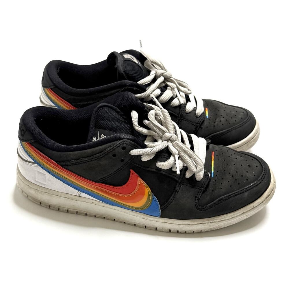 Nike Men's Black Multicolor Sneakers
